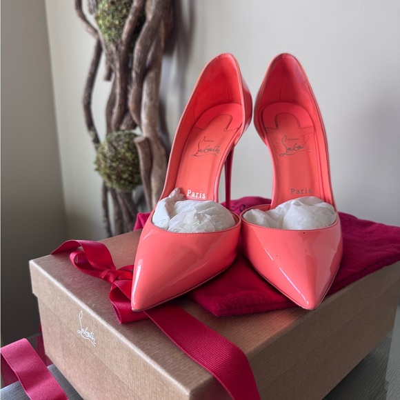 Christian Louboutin Coral Patent Leather Pumps - Picture 8 of 9